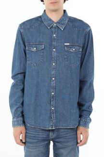 Рубашка джинсовая с карманами Guess Jeans