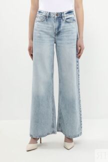 Джинсы свободного кроя Guess