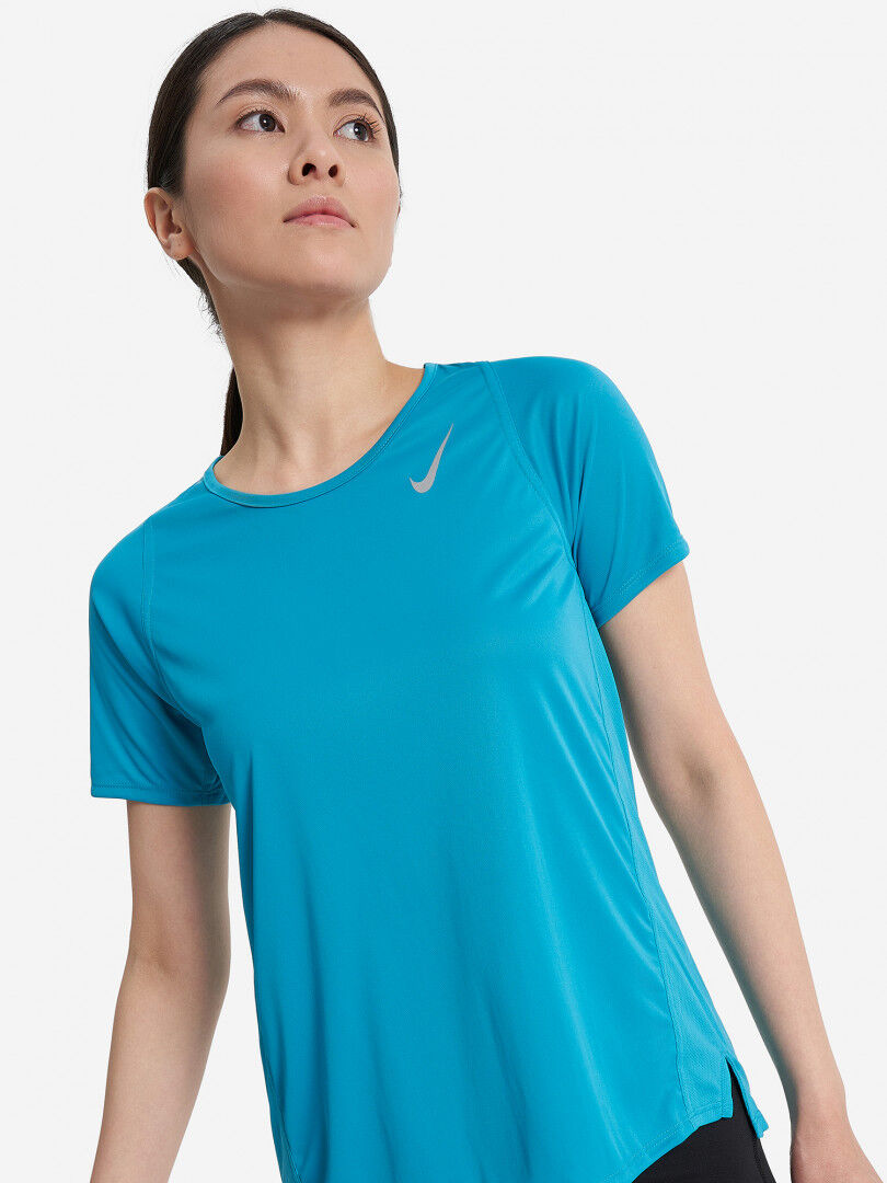 Футболка женская Nike Fast, Голубой DD5927N06-443 фото 1