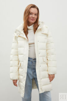 Утепленное пальто силуэта oversize