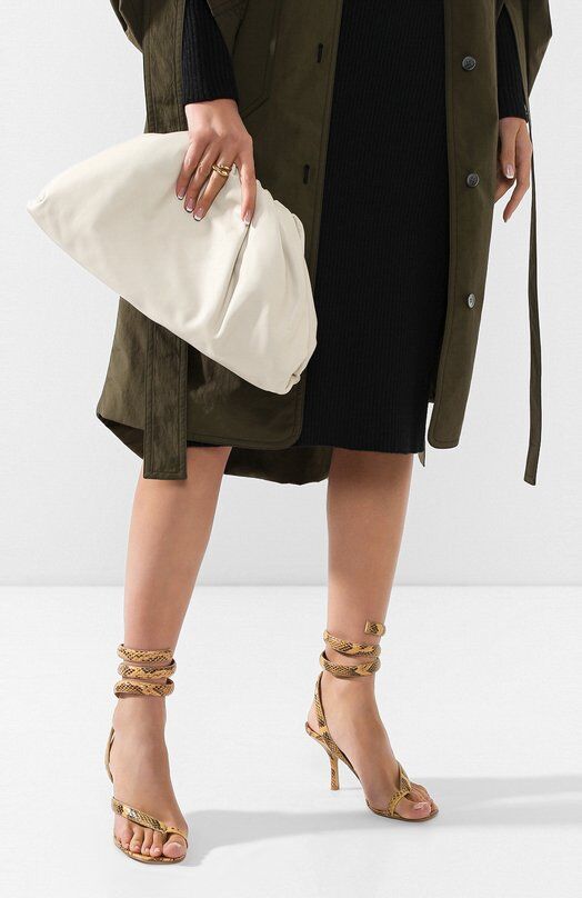 Клатч Pouch Bottega Veneta