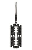 Моносерьга Iconic Razor Caviar jewellery CSH002 фото 1