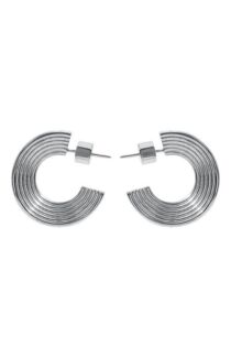 Серьги-кольца Stealing Beauty Caviar jewellery